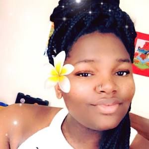 Meet your Posher, Brianna